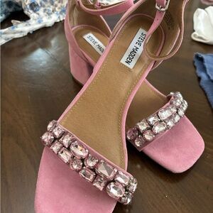 Steve Madden NWT Size 9 Pink Suede Sling Back Heel